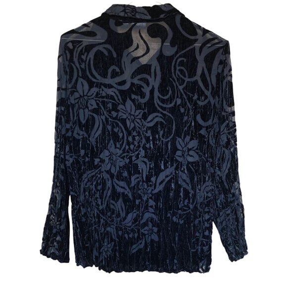 CHICOS | Black Floral Burnout Velvet Crinkle Button Down 3/4 Sleeve Blouse Top - Picture 2 of 15